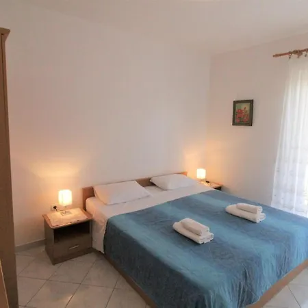 With Swimming Pool Valica, - 27199 * Umag