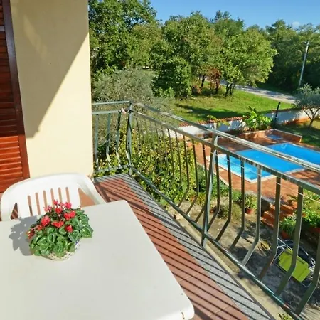 Appartamento With Swimming Pool Valica, - 27199 Umago