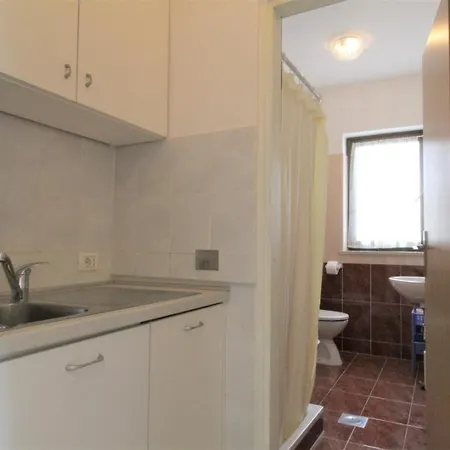 With Swimming Pool Valica, - 27199 Appartamento Umago