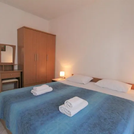 With Swimming Pool Valica, - 27199 Apartamento Umago